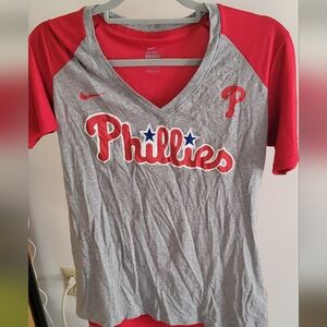 Philadelphia Phillies Nike Women's XL t shirt